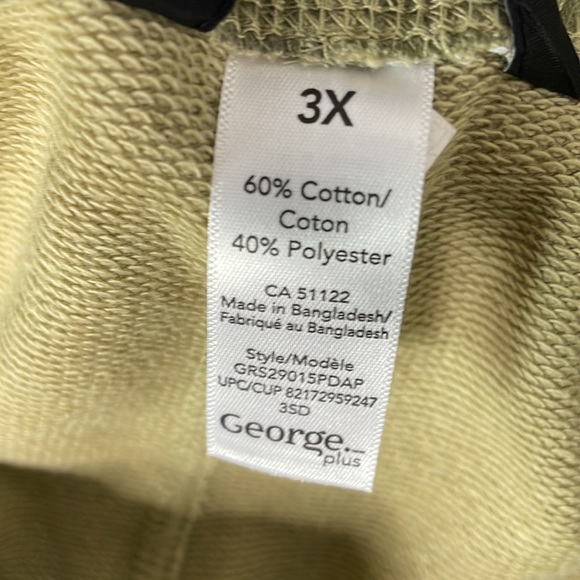 George Camo Printed Shorts - Picture 6 of 6